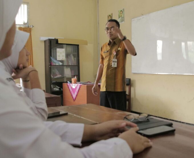 Membangun Masa Depan : Panduan Karir bagi Siswa SD